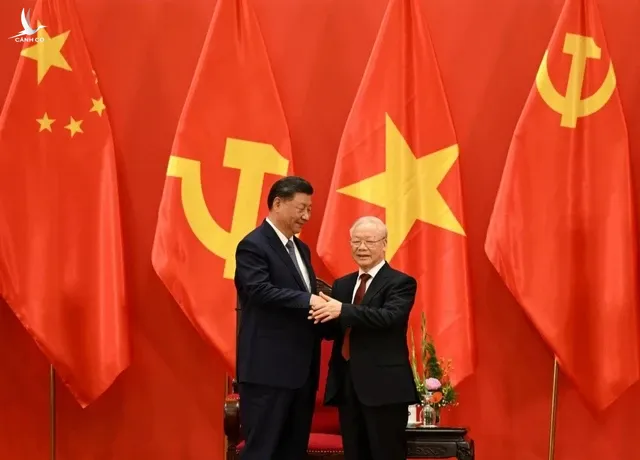 Tổng Bí thư Nguyễn Phú Trọng và Tổng Bí thư, Chủ tịch nước Trung Quốc Tập Cận Bình tại cuộc gặp gỡ hữu nghị nhân sĩ và thế hệ trẻ Việt Nam - Trung Quốc