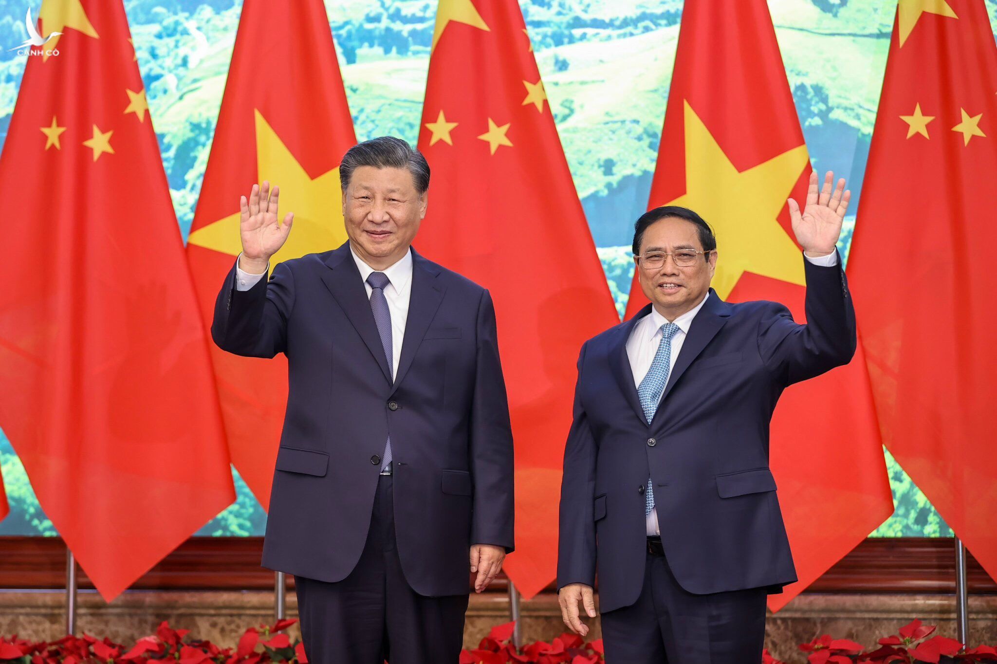 Thủ tướng Phạm Minh Chính và Tổng bí thư, Chủ tịch Trung Quốc Tập Cận Bình sáng 13/12. 