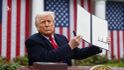 Ông Trump công bố áp thuế từ 25 đến 40% lên hàng loạt quốc gia từ 1/8