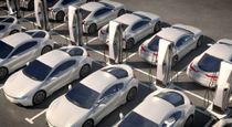 Thế giới đã cấm xe xăng, khuyến khích người dân đi xe điện như thế nào?