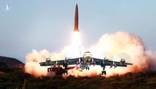 Bộ ba Triều Tiên-Trung Quốc-Nga uy lực cùng nhắm vào 1 đích: Bán đảo Triều Tiên rung chuyển?