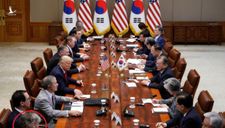 Vì sao TT Trump đẩy “siêu diều hâu” đi Mông Cổ đúng thời điểm diễn ra cuộc gặp với ông Kim Jong Un tại DMZ?