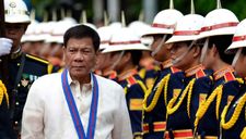 Tổng thống Duterte cho phép Trung Quốc đánh bắt trên vùng biển Philippines tuyên bố chủ quyền