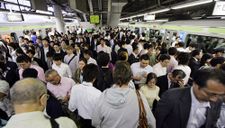 600.000 người Tokyo được đề nghị làm việc ở nhà để tránh tắc nghẽn giao thông
