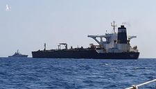Mỹ ra lệnh bắt ‘siêu tàu dầu’ Iran