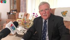 GS Carl Thayer: “Di chúc của Chủ tịch Hồ Chí Minh là một di sản“