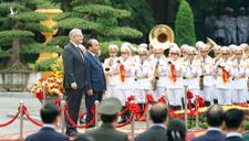 Thủ tướng Nguyễn Xuân Phúc chủ trì lễ đón Thủ tướng Australia