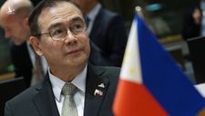 Philippines mạnh tay với tàu khảo sát Trung Quốc vào vùng đặc quyền kinh tế