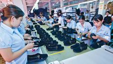 “Điểm nghẽn” nào khiến năng suất lao động Việt Nam mãi thấp?
