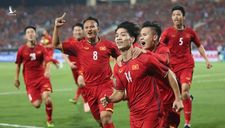 Tuyển Việt Nam mơ World Cup: Người ra sức làm, kẻ cố phá