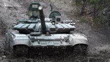 ‘Đột nhập’ nhà máy sản xuất xe tăng T-72B3 của Nga