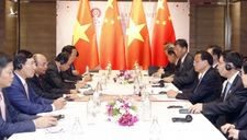 Thủ tướng Nguyễn Xuân Phúc gặp Thủ tướng Lý Khắc Cường
