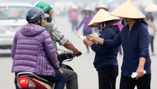 Vé trận Việt Nam – Thái Lan lên 12 triệu đồng/đôi, phe vé đánh nhau tranh mua – bán