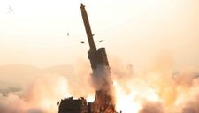 Ông Kim Jong Un chỉ đạo thử nghiệm bệ phóng tên lửa siêu lớn