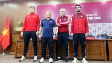 Thua cay đắng trước Việt Nam, HLV Van Marwijk bất ngờ bị sa thải