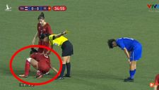 CĐV Việt Nam bật khóc khi thấy cầu thủ nữ thi đấu quá quật cường, bị thương vẫn cố gắng