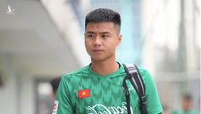 Thủ môn Văn Toản bị tố bắt cá hai tay khi vừa cập nhật trạng thái đính hôn với bạn gái?