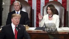 Bà Pelosi: Hạ viện Mỹ soạn điều khoản luận tội Donald Trump vì lạm dụng quyền lực