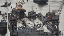 Tàu ngầm Nga bị nạn chìm cùng ụ nổi