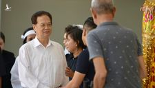 Nguyên Thủ tướng Nguyễn Tấn Dũng đến viếng nghệ sĩ Nguyễn Chánh Tín