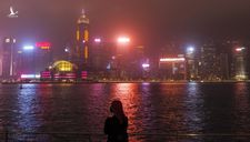 Hong Kong ‘rơi vào hôn mê’ vì virus corona