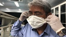 Bác sĩ chỉ cách làm khẩu trang bằng khăn giấy phòng virus corona gây ‘sốt’ mạng