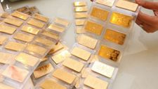Vàng tụt không phanh, người mua ‘thủng túi’ 3 triệu đồng/lượng