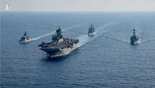 Tàu chiến Mỹ – Trung đối đầu trong căng thẳng ở Biển Đông