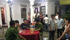 Công an vào cuộc vụ thi thể ‘bỏ trong cốp ô tô chở về gia đình’