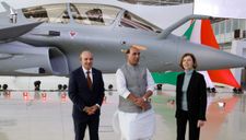 Rafale bay thẳng ra biên giới ngay khi về Ấn Độ, New Delhi dốc toàn lực đối phó Bắc Kinh