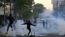 Biểu tình phản đối phân biệt chủng tộc và bạo lực cảnh sát lan rộng tại Pháp