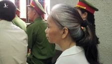 Bị cáo Bùi Thị Kim Thu bất ngờ đánh bị cáo Lương Văn Lả tại tòa