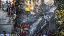 Vụ rơi máy bay 97 người chết: Do phi công mải bàn về COVID-19