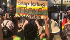 Liên tiếp 2 vụ phụ nữ chuyển giới da màu bị giết, biểu tình tăng nhiệt ở Mỹ
