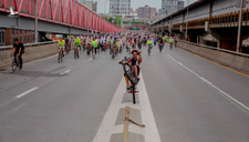‘Như một đội kỵ binh’ – cuộc biểu tình trên yên xe đạp ở New York