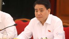 Chủ tịch Nguyễn Đức Chung đồng cảm với người dân sống quanh bãi rác Nam Sơn