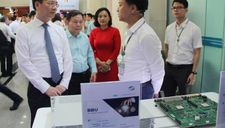 Bộ trưởng Nguyễn Mạnh Hùng: Mỗi người có 1 smartphone, mỗi nhà 1 đường cáp quang tốc độ cao