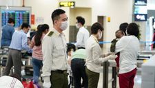 Thêm hai khách nhập cảnh từ Trung Quốc về Hà Nội, dùng giấy tờ giả định bay đi TP HCM