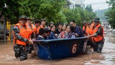 Trung Quốc nâng mức ứng phó khẩn cấp lũ lụt