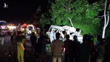 Ớn lạnh hiện trường vụ tai nạn thảm khốc 8 người chết ở Bình Thuận