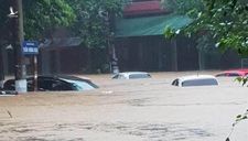 Nguyên nhân khiến nước ngập đến nóc ô tô ở thành phố Hà Giang