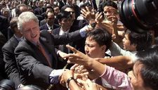 Thiếu tướng An ninh kể chuyện hậu trường bảo vệ Tổng thống Bill Clinton thăm Việt Nam
