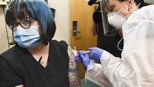 Vaccine ngừa Covid-19 và trò chơi quyền lực giữa các cường quốc