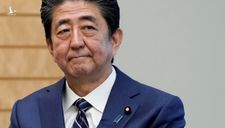 Thủ tướng Nhật Bản lần đầu vào viện sau tuyên bố từ chức