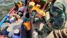 Sát cánh cùng nhân dân phòng, chống bão lũ