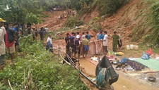 122 người chết, mất tích ở miền Trung do mưa lũ