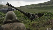 Azerbaijan và Armenia tiếp tục giao tranh ác liệt