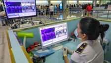 Một chuyên gia dương tính Covid-19 sau khi rời TP HCM