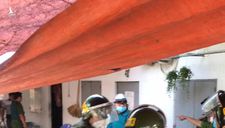 Hàng chục cảnh sát khống chế thanh niên ôm bình gas đòi ‘tự sát’ cùng cả xóm trọ