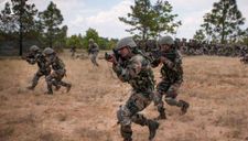 Chuyện chưa biết về người lính Gurkha từng bảo vệ thượng đỉnh Mỹ-Triều